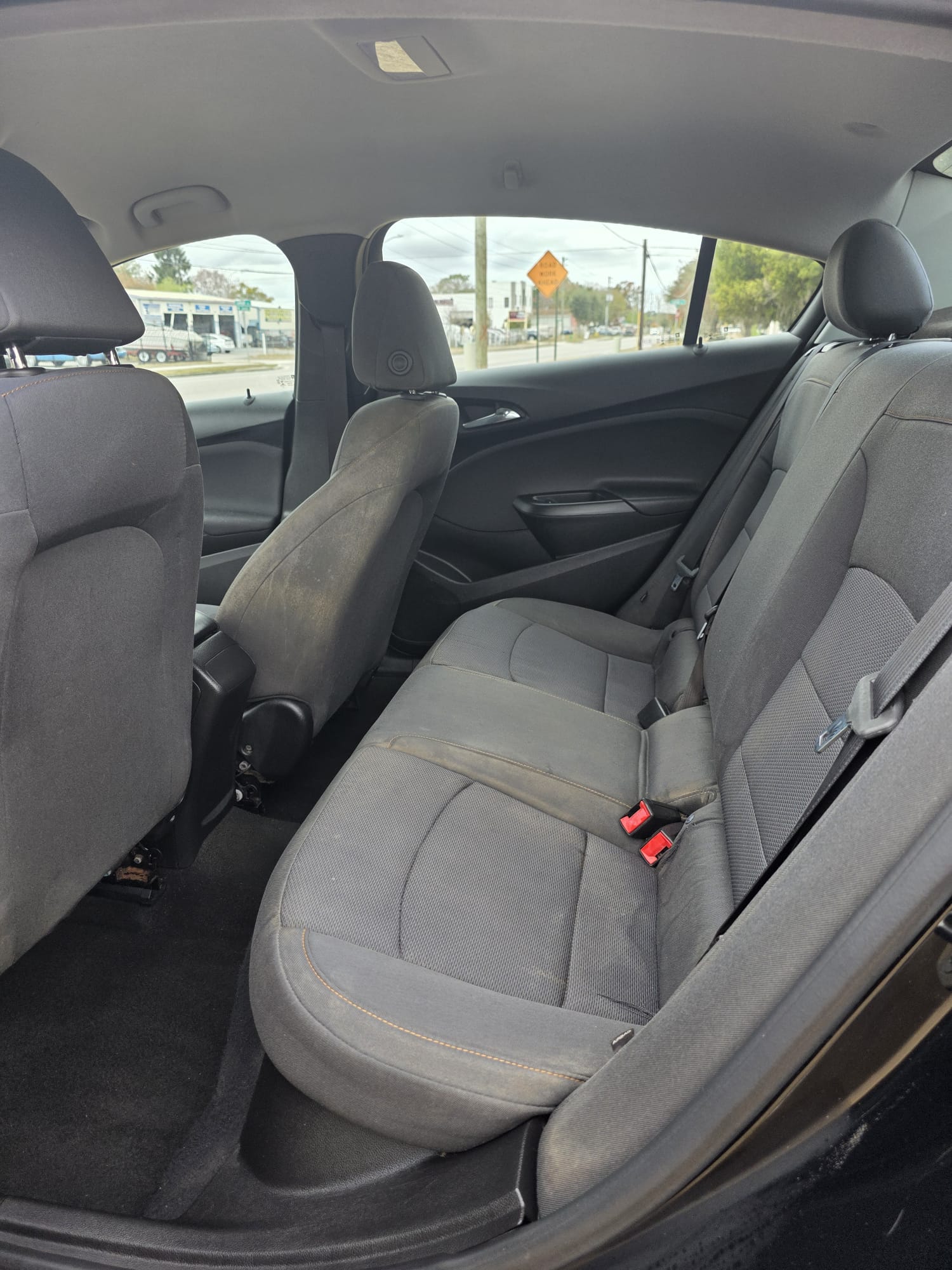 2019 Chevrolet Cruze LS - Photo 10