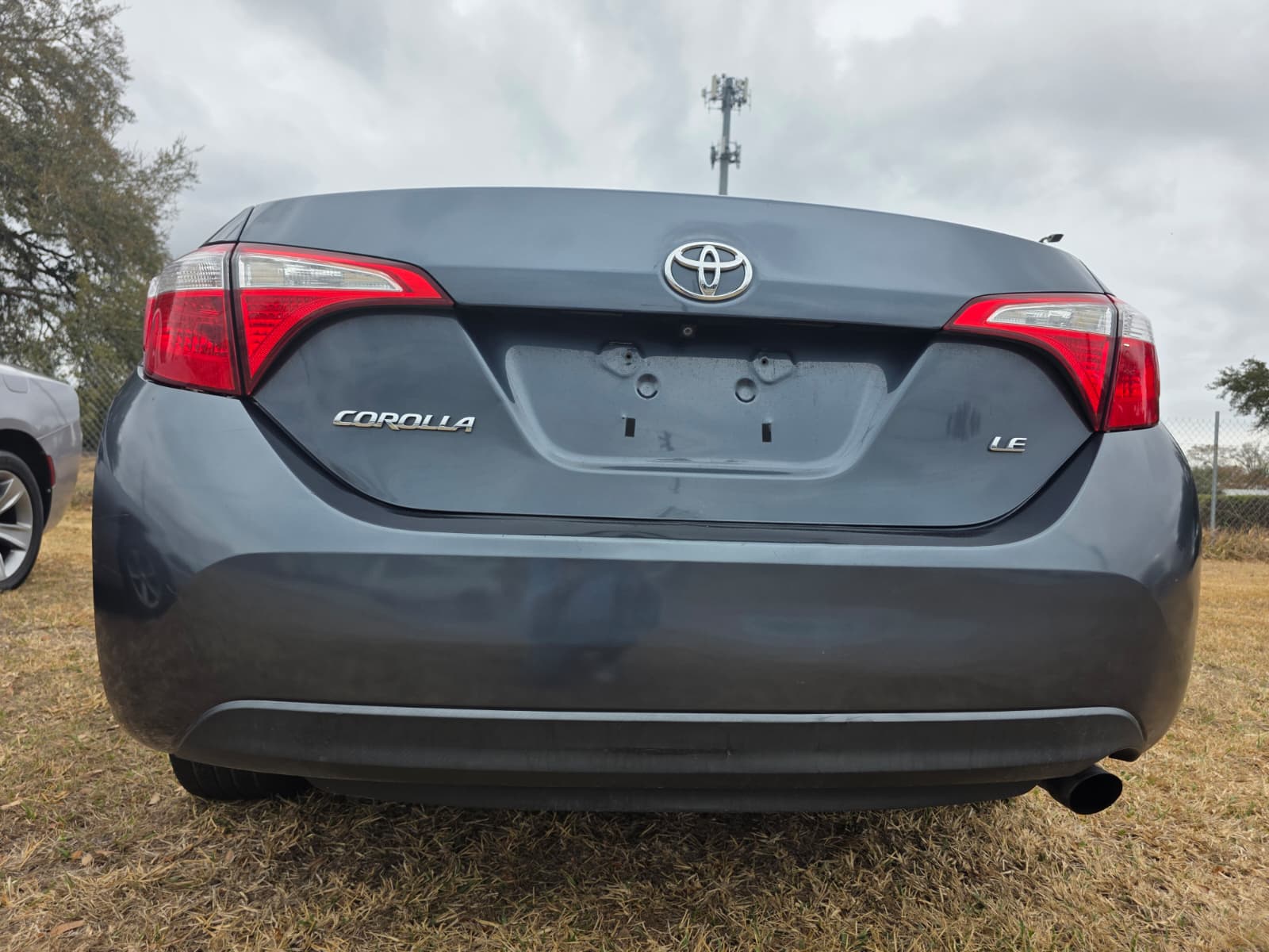 2015 Toyota Corolla LE - Photo 8