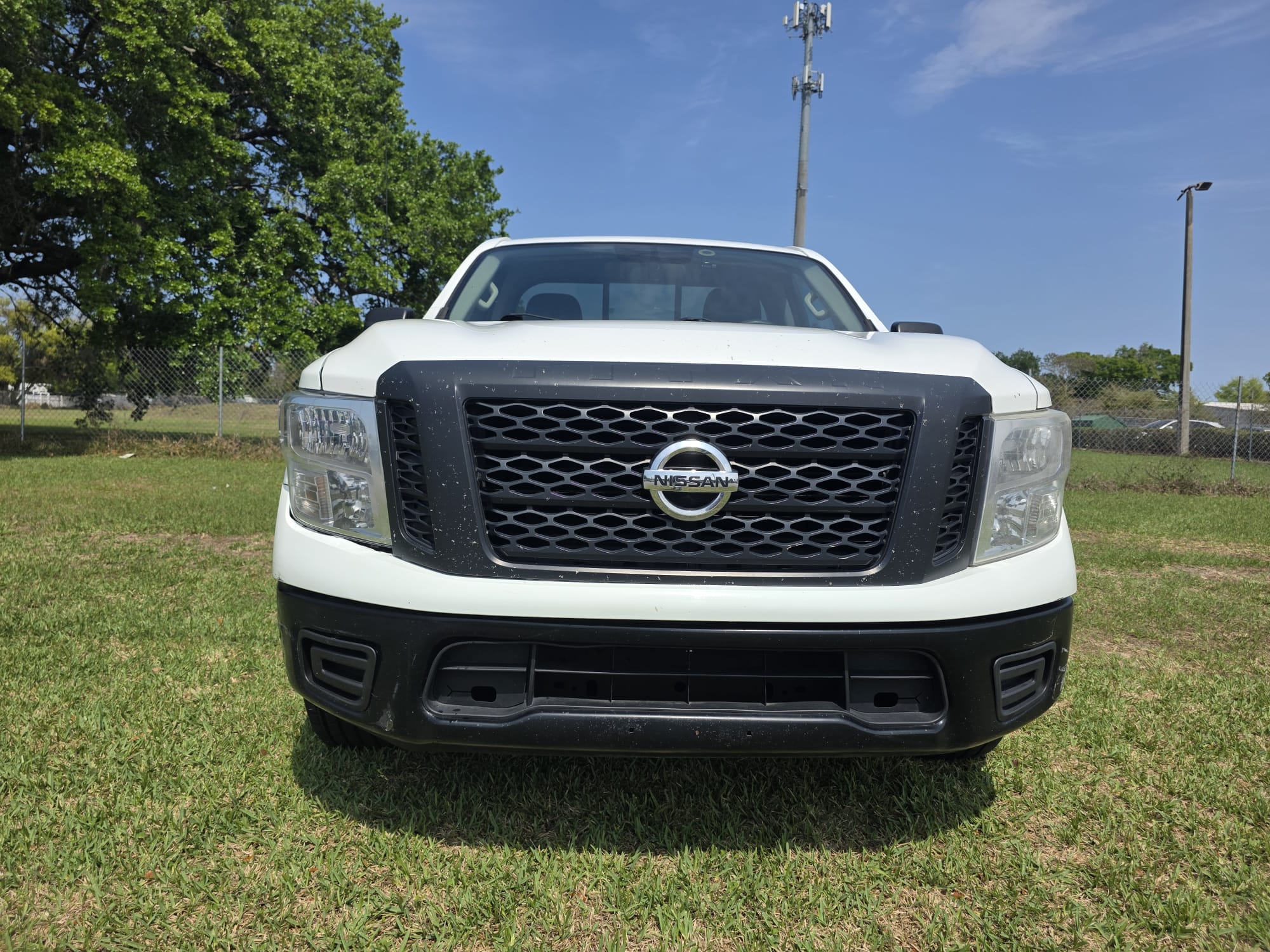 2017 Nissan Titan